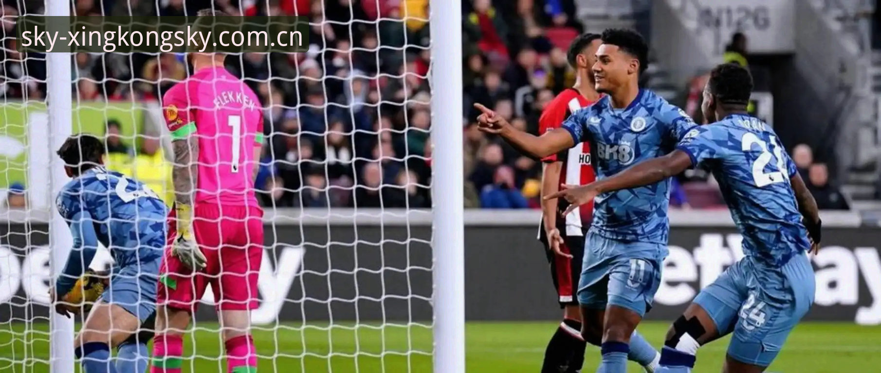 欧联杯决赛深度评测：维拉3-0大胜弗赖堡，埃梅里封神之战全面复盘